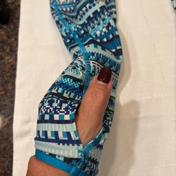 Nike Pro Dri-Fit 1/2 zip long sleeve - Picture 3 of 9